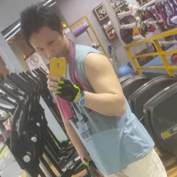 37岁岁广东单身帅哥 - 滨州吉缘网