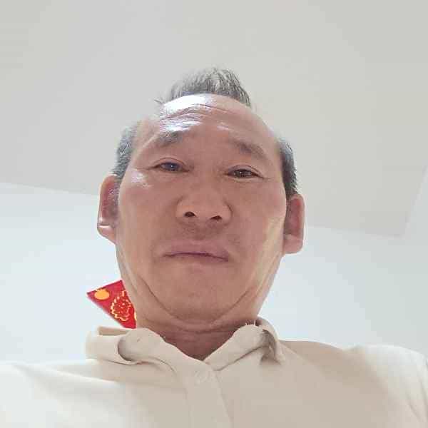 56岁岁云南单身帅哥 - 滨州吉缘网