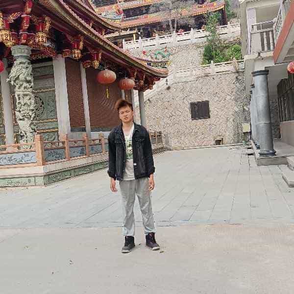 28岁岁江西单身帅哥 - 滨州吉缘网
