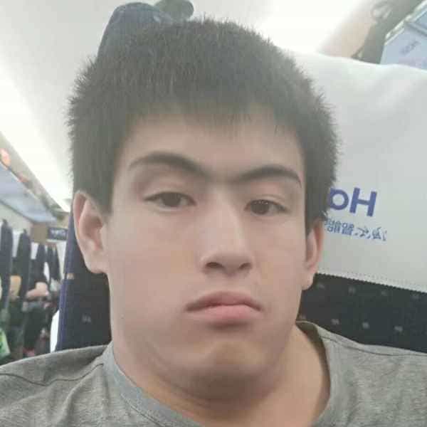 37岁岁广东单身帅哥 - 滨州吉缘网
